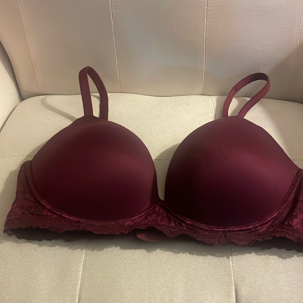 Victoria Secret Nursing Bra, 36C